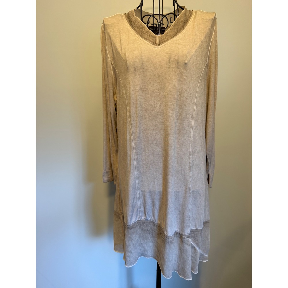Charlie Paige Beige V-Neck Long Sleeve Tunic Asymmetrical Raw Hem Small